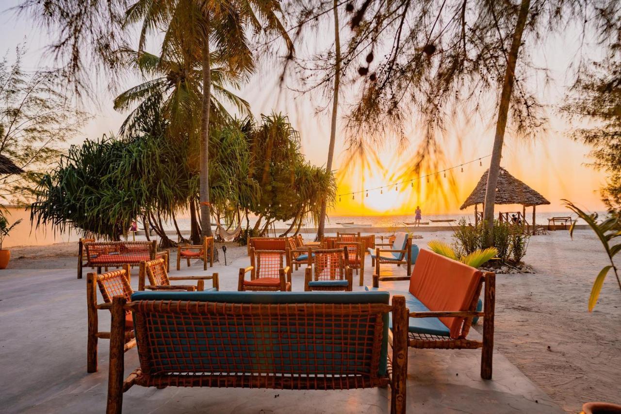 Hotel Joy Of Zanzibar Michamvi Esterno foto
